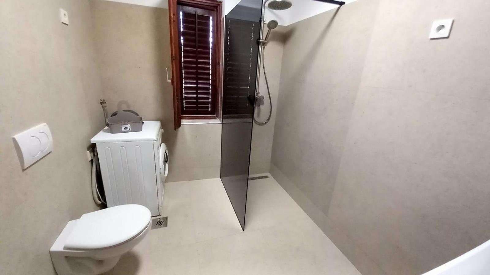 Apartment A4 Ines Near Beach โปเรช ภายนอก รูปภาพ