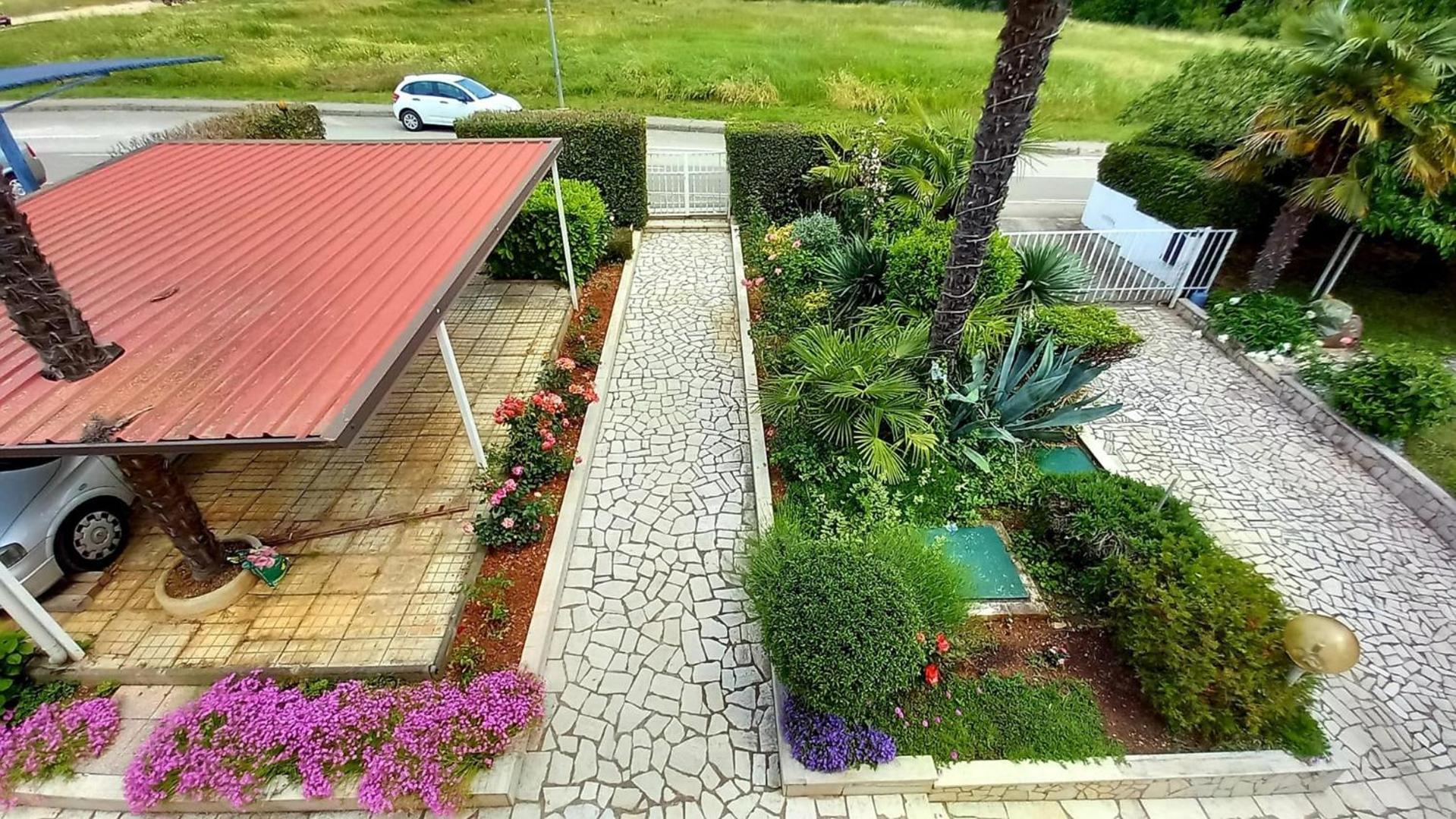 Apartment A4 Ines Near Beach โปเรช ภายนอก รูปภาพ