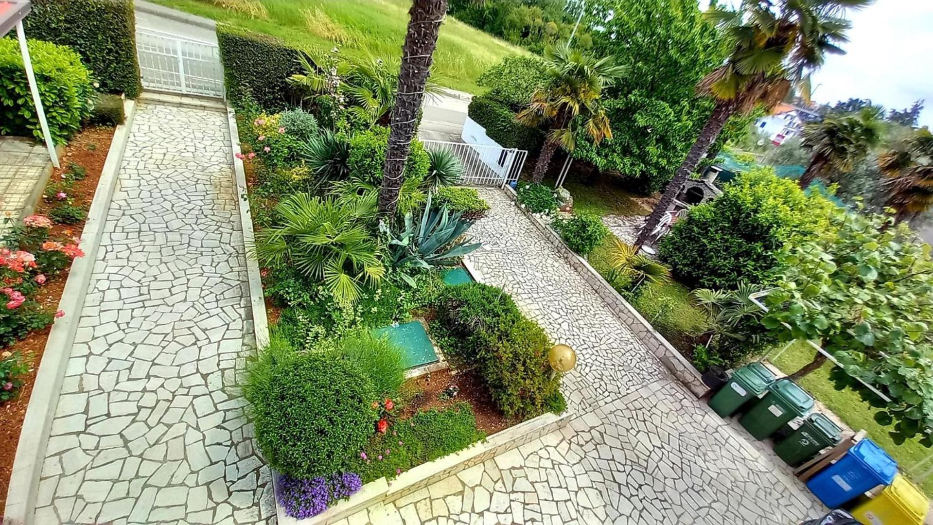 Apartment A4 Ines Near Beach โปเรช ภายนอก รูปภาพ